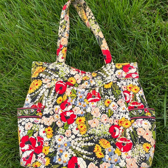 Vera Bradley Poppy Fields Bag - Picture 5 of 5